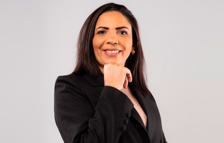 Ana Nascimento – ES